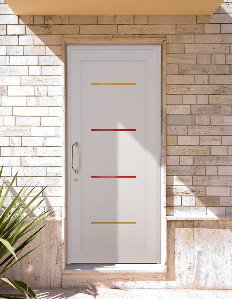 Portoncino d'ingresso in PVC bianco con inserti colorati
