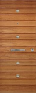 Rivestimento in legno massello per porta blindata, variante 12